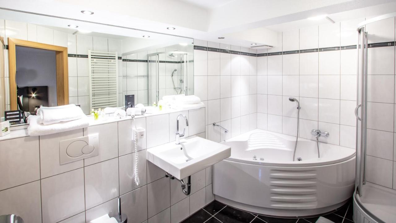 Steinhaus 1718 Hotel Budingen Luaran gambar